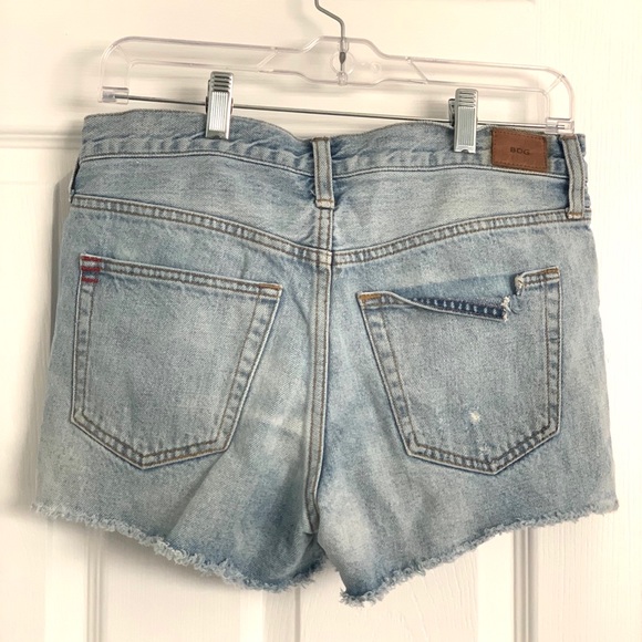 Urban Outfitters BDG Midrise Breezy Short - 25W - Picture 2 of 3
